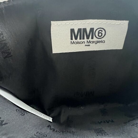 MM6 MAISON MARGIELA Multi Pockets Belt Bag In White - Picture 5 of 13